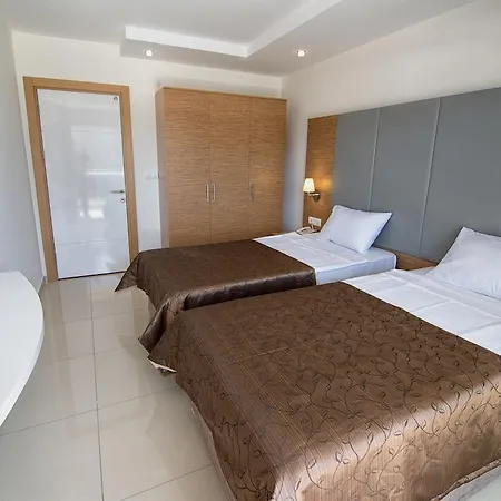 Crystal Towers 3* Алания