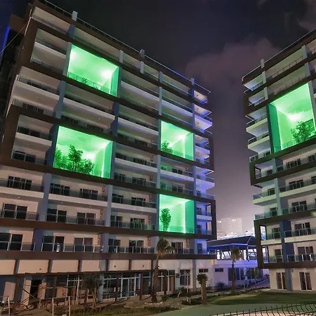 公寓式酒店 Crystal Towers 阿拉尼亚
