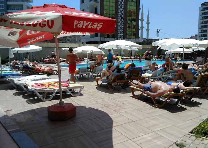 Hotel de apartamente Crystal Towers 3*