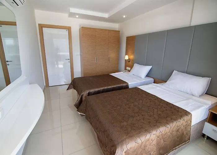 Crystal Towers 3* Alanya