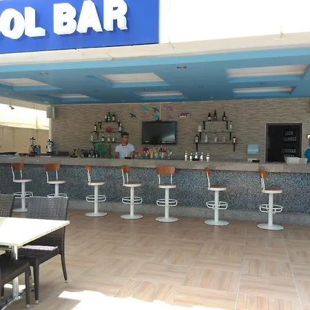 Crystal Towers Aparthotel Alanya