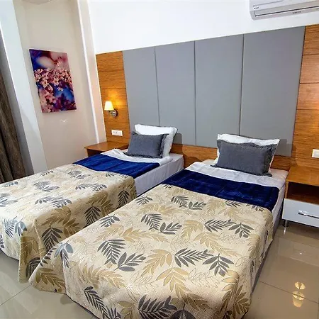 Crystal Towers ألانيا